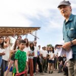 Steve Badanes teaching children